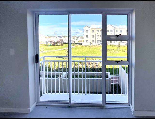 3 BEDROOM APARTMENT TO LET IN SUNNINGDALE